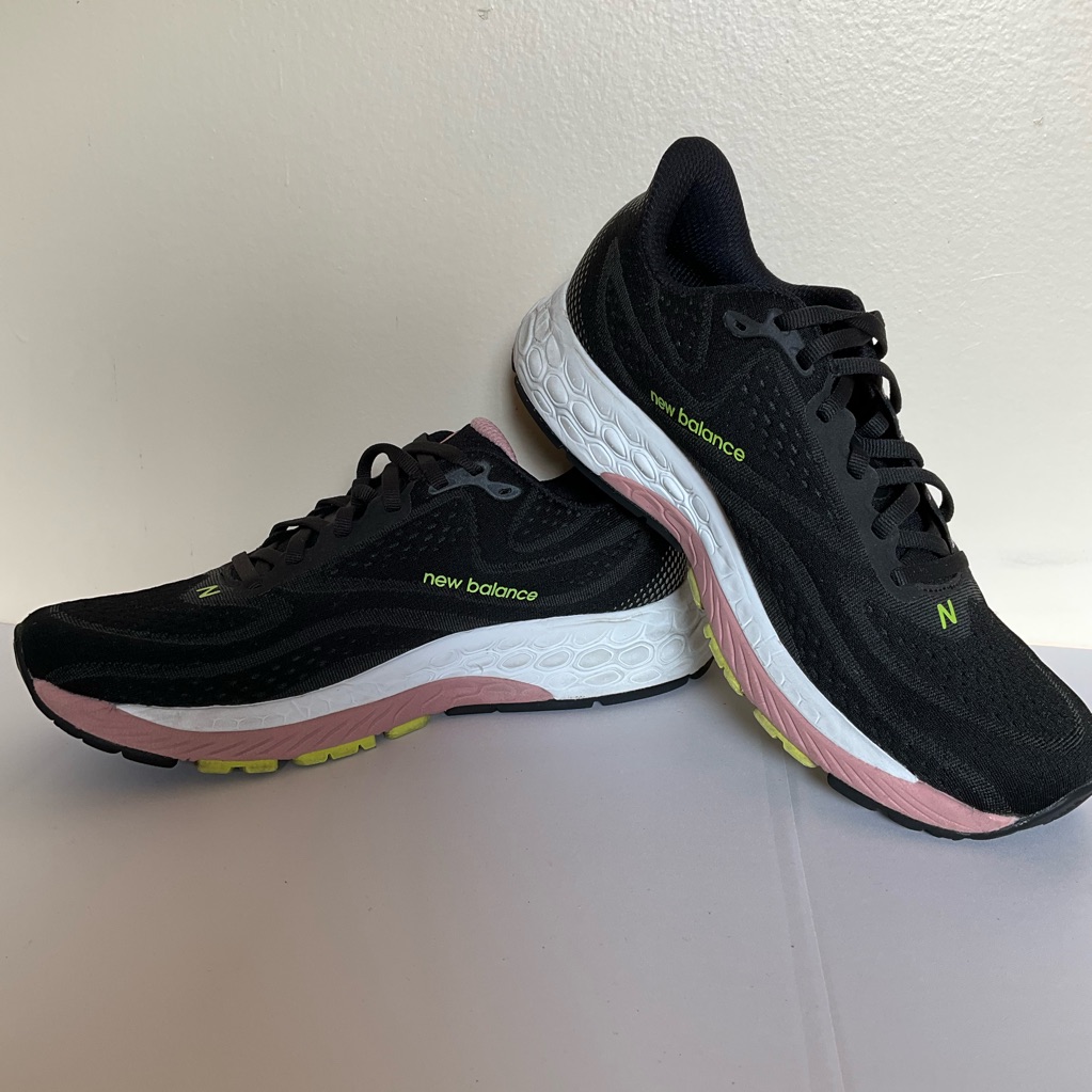New Balance Women's Fresh Foam X 880 V13 Running Shoe Size 8.5